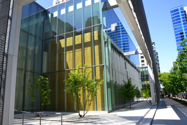 Virginia_Duran_Blog_Poetry_Foundation_Exterior