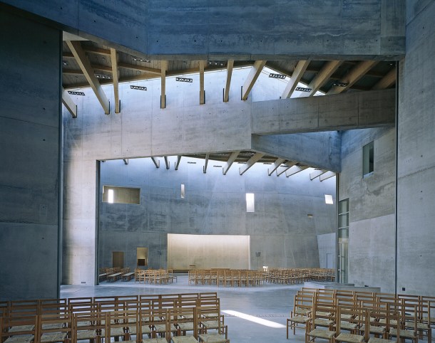 Virginia_Duran_Blog_Double Church for Two Faiths _Kister Scheithauer Gross Architects And Urban Planners_Interior1