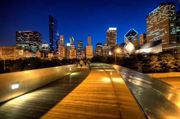 Virginia Duran Blog_BP Bridge -Chicago- Frank Gehry Detail 2