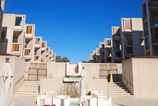 Virginia_Duran_Blog_Kahn and John Salk_Courtyard