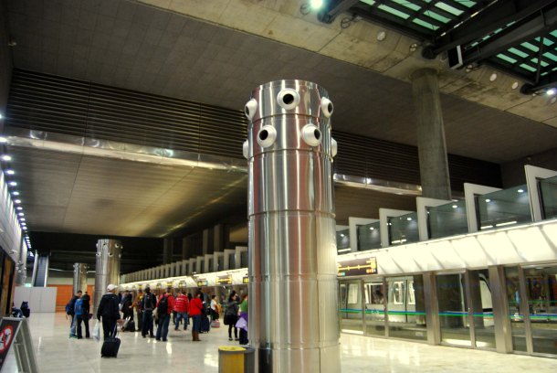 Virginia Duran Blog- Richard Rogers + Estudio Lamela- Madrid Airport- Detail SAT
