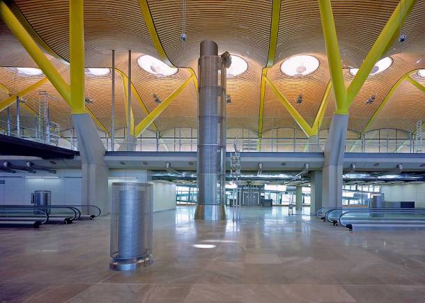 Virginia Duran Blog- Richard Rogers + Estudio Lamela- Madrid Airport- Interior