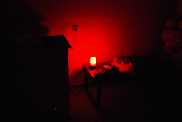 Virginia Duran Blog_How To Make Creative Cyanotype Prints_Dark Room-Red Light