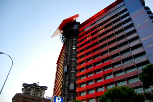 Virginia Duran Blog- Best Rooftops of Madrid- Hotel Silken Puerta de America Up