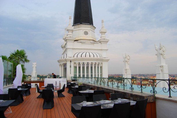 Virginia Duran Blog- Best Rooftops of Madrid- ME hotel 1