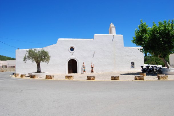 Virginia Duran Blog- The Best 15 Panoramas of Ibiza- Santa Agnes Church