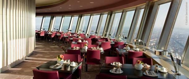 Virginia Duran Blog - Top Rooftops of Berlin - Berliner Fernsehturm Restaurant Views