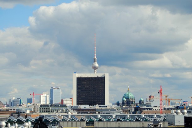 Virginia Duran Blog - Top Rooftops of Berlin - Reichstag Dome by Norman Foster skyline views