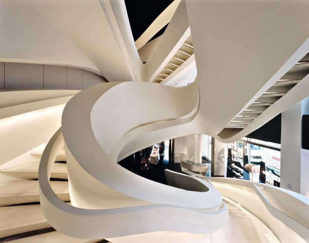 Virginia Duran Blog- 20 Amazing Fashion Stores Designed by Famous Architects- Armani by FUKSAS