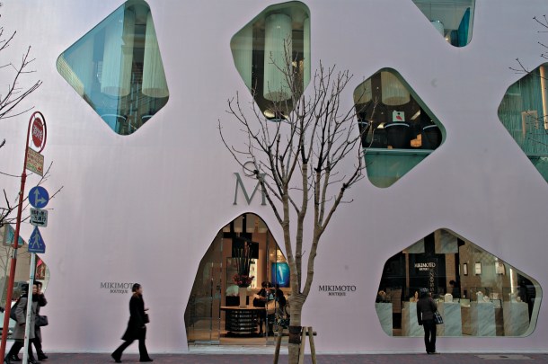 Virginia Duran Blog- 20 Amazing Fashion Stores Designed by Famous Architects- Mikimoto Ginza by Toyo Ito Access