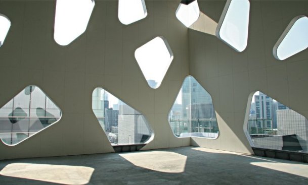 Virginia Duran Blog- 20 Amazing Fashion Stores Designed by Famous Architects- Mikimoto Ginza by Toyo Ito Interior 2