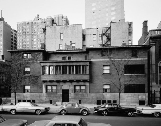 Virginia Duran Blog- Chicago Best Buildings for Architects - Charnley-Persky House by Frank Lloyd Wright and Sullivan 1950
