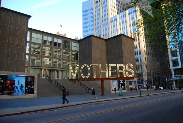 Virginia Duran Blog- Chicago Best Buildings for Architects - Museum of Contemporary Art by Josef Paul Kleihues