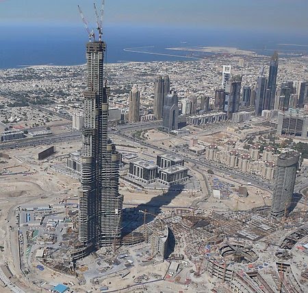 Virginia Duran Blog- Photography 10 Great Buildings Under Construction- Burj Khalifa