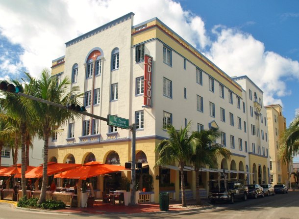 Virginia Duran Blog- Miami- The Best Art Deco Architecture- Edison Hotel by Henry Hohauser