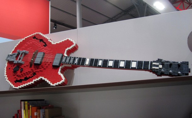 Virginia Duran Blog- Top LEGO designs- LEGO Rock Guitar-