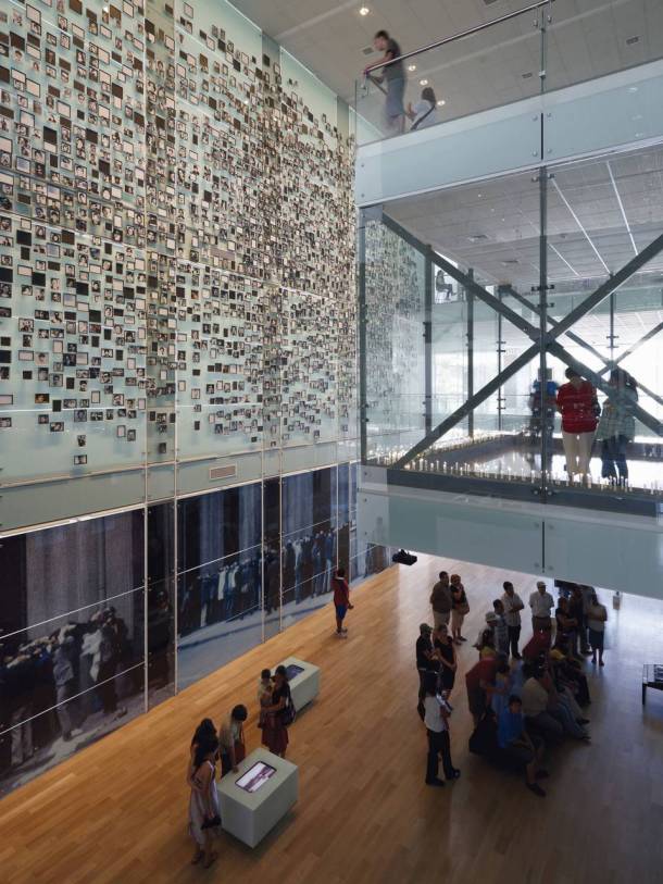 Virginia Duran Blog- Amazing Museums- Memoria-Estudio America-Santiago de Chile-interior