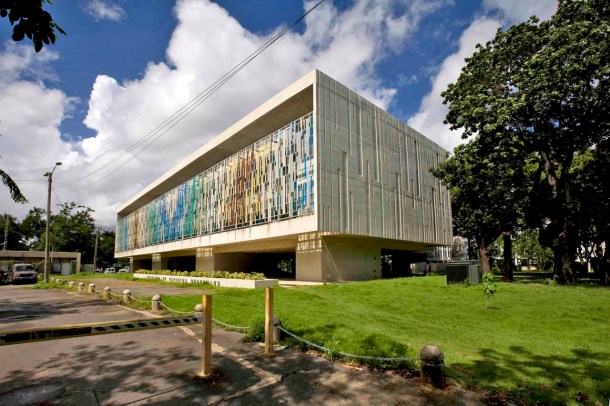 Virginia Duran Blog- San Juan Puerto Rico Architecture-University of Puerto Rico General Studies Building