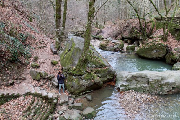 virginia-duran-luxembourg-river-roadtrip-wallpaper