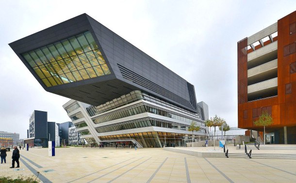 virginia-duran-blog-vienna-architecture-library-by-zaha-hadid