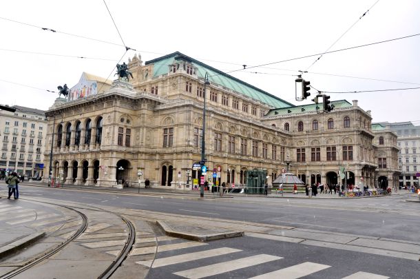 virginia-duran-blog-vienna-architecture-opera-house
