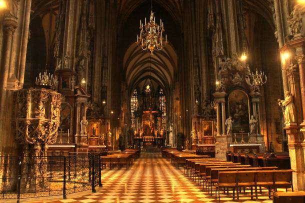 virginia-duran-blog-vienna-architecture-stephens-church-interior